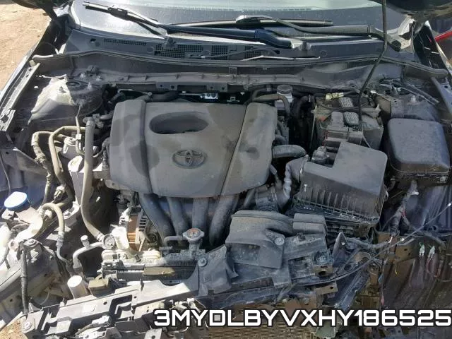 3MYDLBYVXHY186525_7.webp