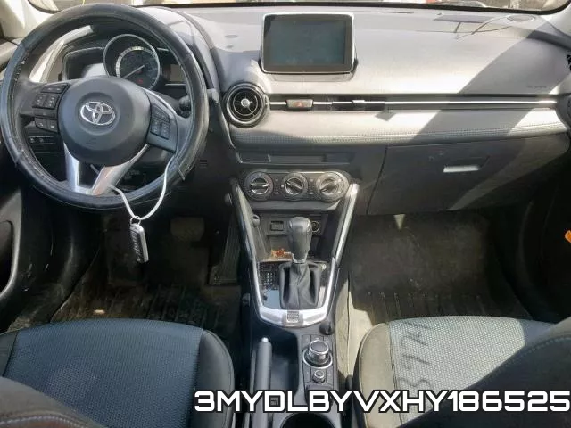 3MYDLBYVXHY186525_9.webp