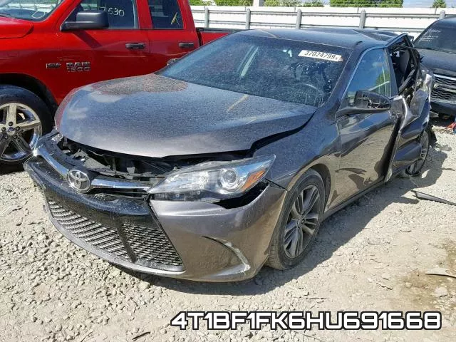 4T1BF1FK6HU691668_2.webp