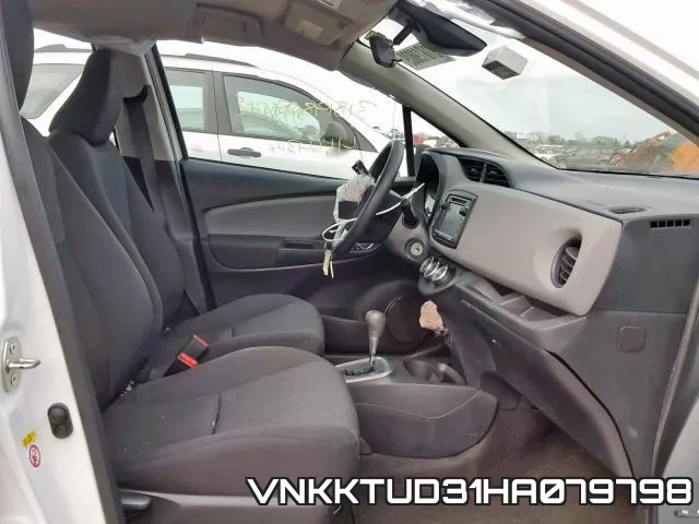 VNKKTUD31HA079798_5.webp