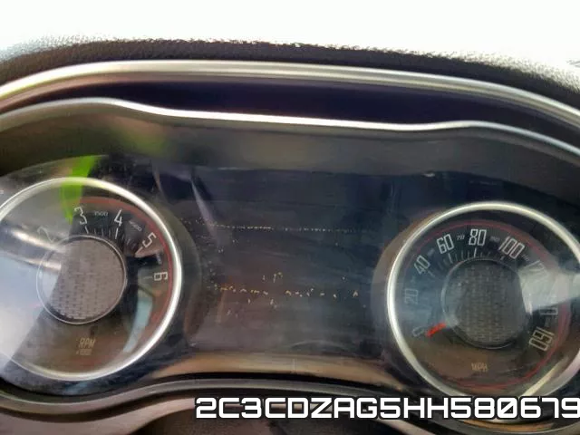 2C3CDZAG5HH580679_8.webp