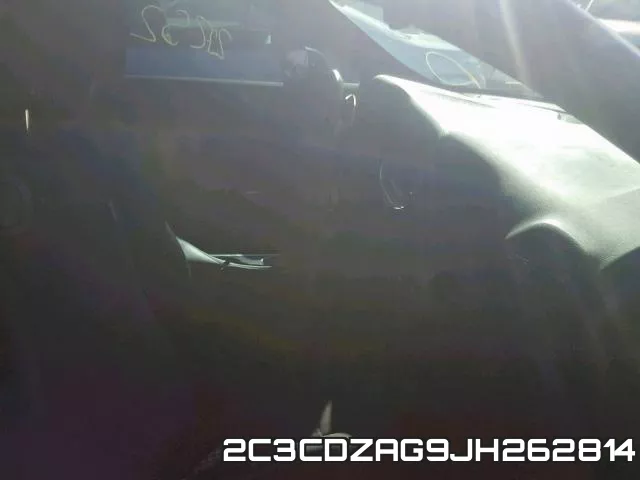 2C3CDZAG9JH262814_5.webp