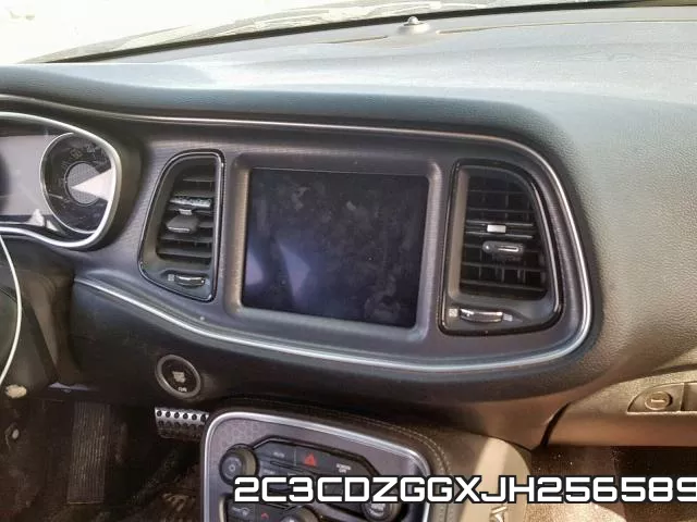 2C3CDZGGXJH256589