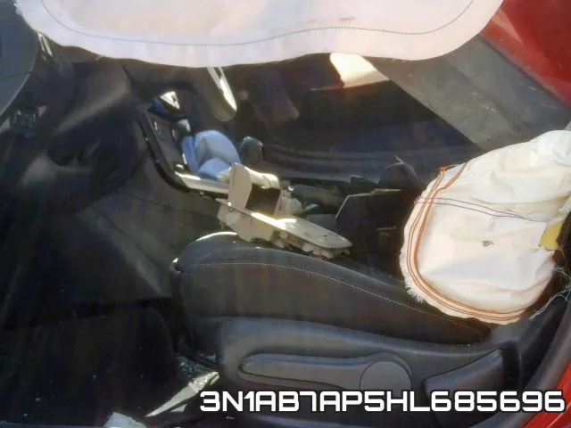 3N1AB7AP5HL685696_5.webp