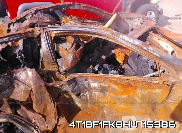 4T1BF1FK8HU715386_5.webp