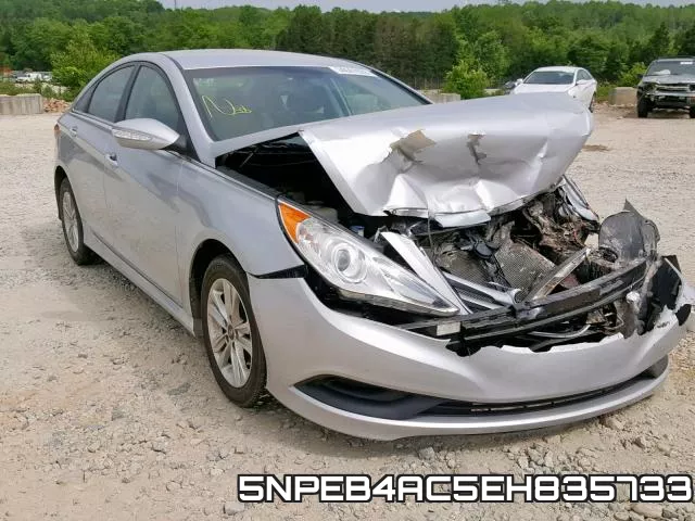 5NPEB4AC5EH835733
