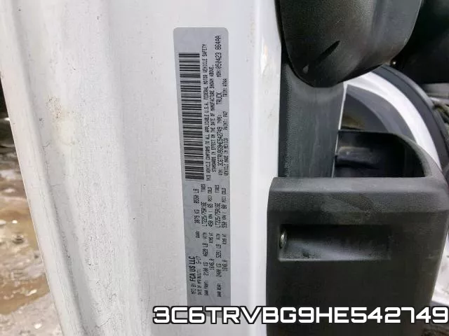 3C6TRVBG9HE542749_10.webp