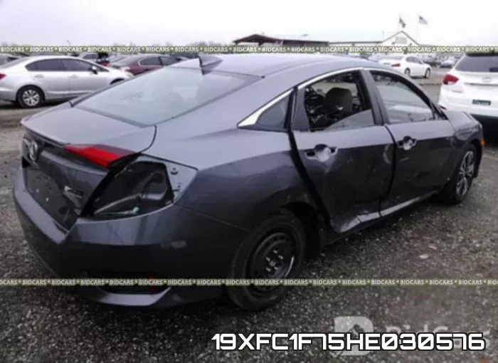 19XFC1F75HE030576_4.webp