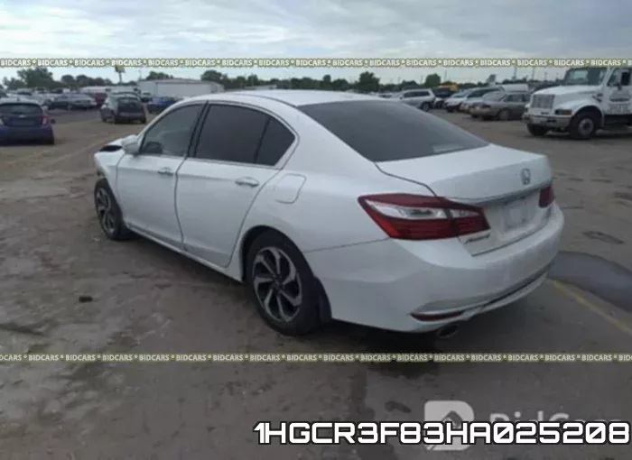 1HGCR3F83HA025208_3.webp