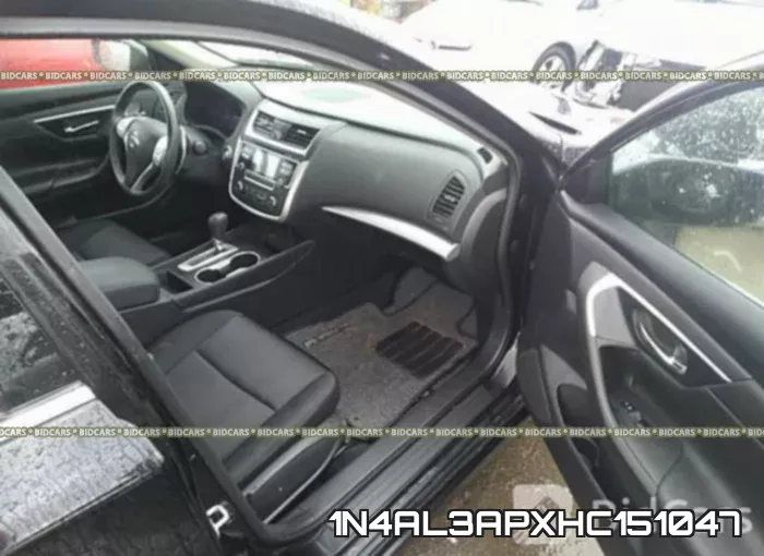 1N4AL3APXHC151047_5.webp