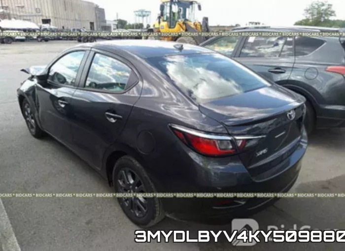 3MYDLBYV4KY509880_3.webp