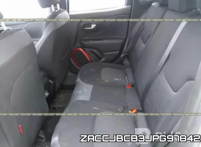 ZACCJBCB3JPG97842_8.webp