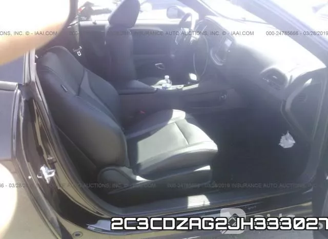 2C3CDZAG2JH333027_5.webp
