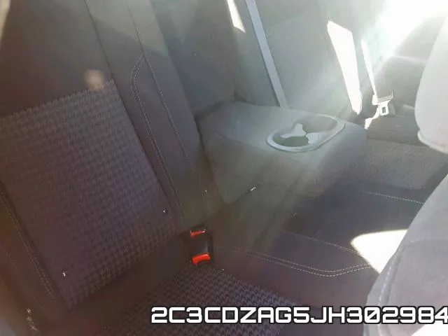 2C3CDZAG5JH302984_6.webp