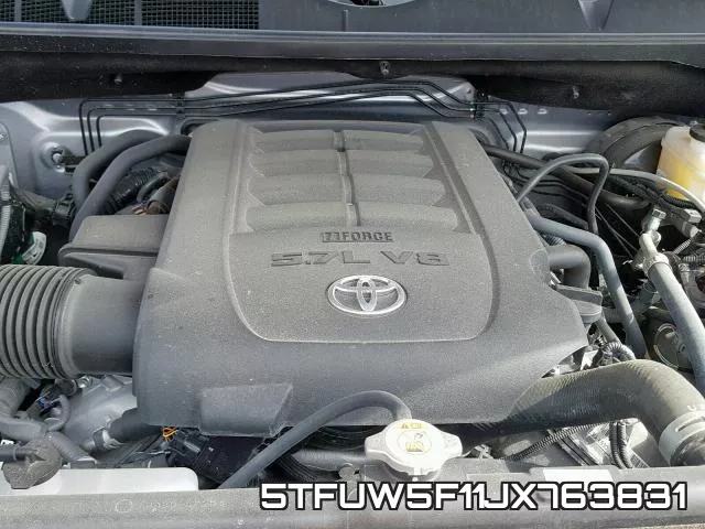 5TFUW5F11JX763831_7.webp