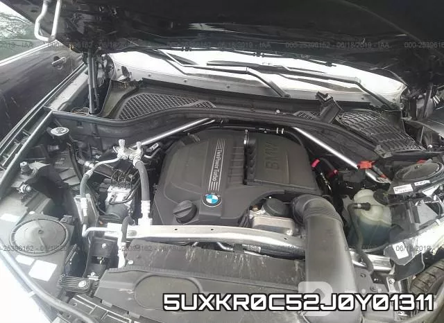 5UXKR0C52J0Y01311_10.webp