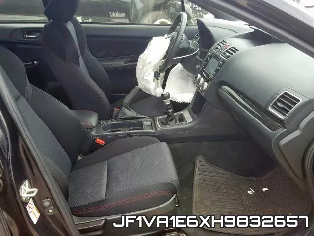 JF1VA1E6XH9832657_5.webp