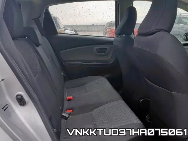 VNKKTUD37HA075061_6.webp