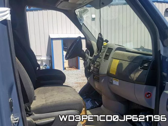 WD3PE7CD0JP621796_5.webp
