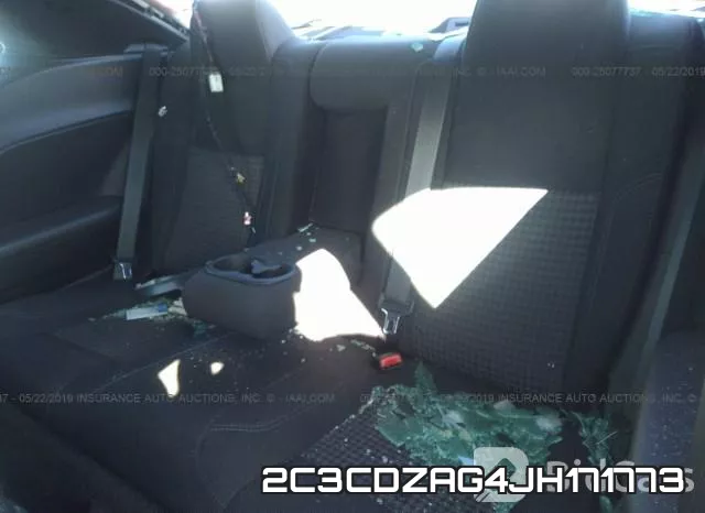 2C3CDZAG4JH171773_8.webp