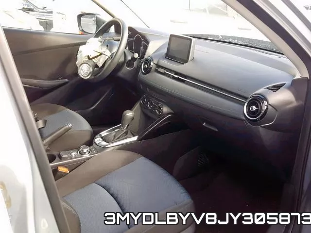 3MYDLBYV8JY305873_5.webp
