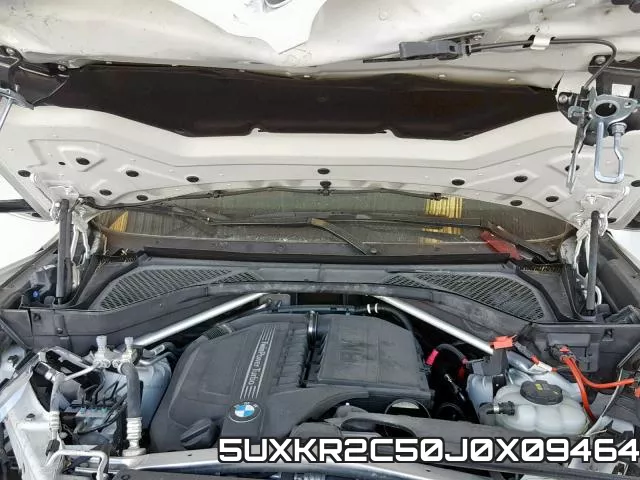 5UXKR2C50J0X09464_7.webp
