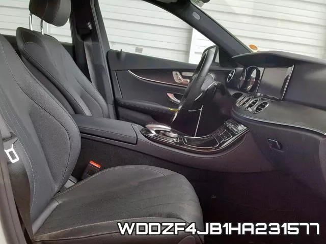 WDDZF4JB1HA231577_5.webp