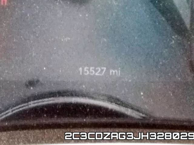 2C3CDZAG3JH328029_8.webp