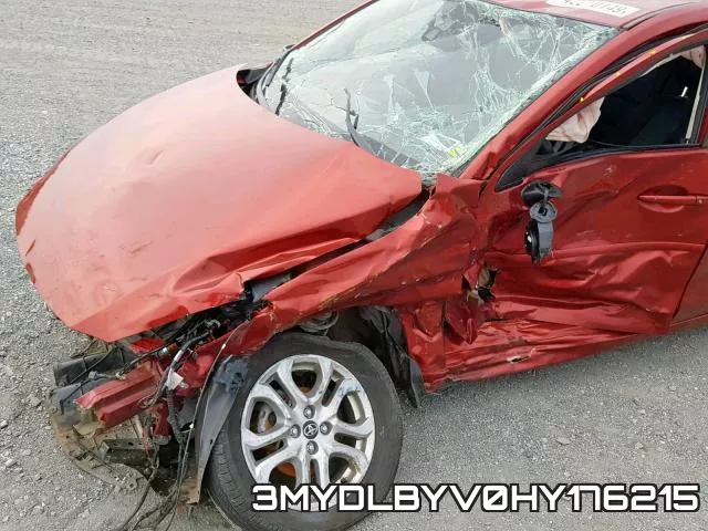 3MYDLBYV0HY176215_10.webp