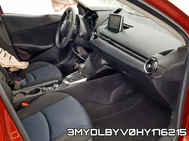 3MYDLBYV0HY176215_5.webp