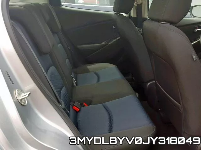 3MYDLBYV0JY318049_6.webp