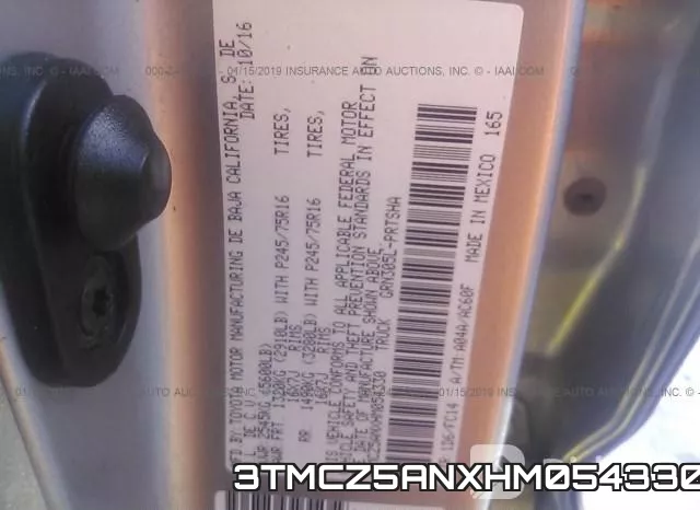 3TMCZ5ANXHM054330_9.webp