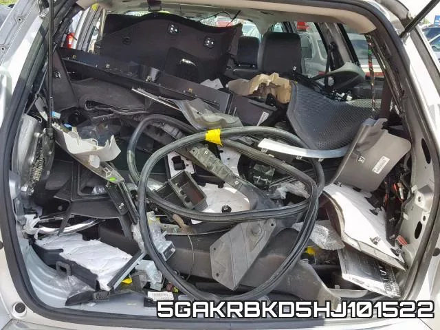 5GAKRBKD5HJ101522_10.webp