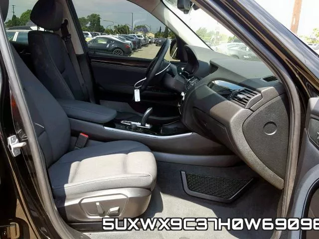 5UXWX9C37H0W69098_5.webp