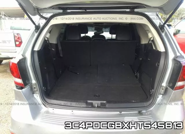 3C4PDCGBXHT545813_8.webp