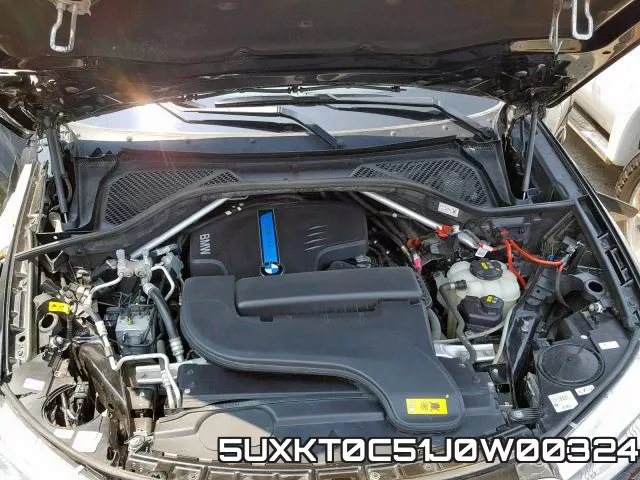 5UXKT0C51J0W00324_7.webp