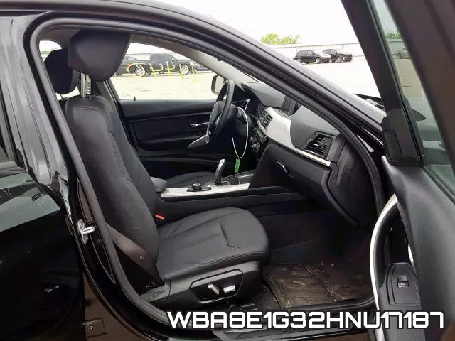 WBA8E1G32HNU17187_5.webp