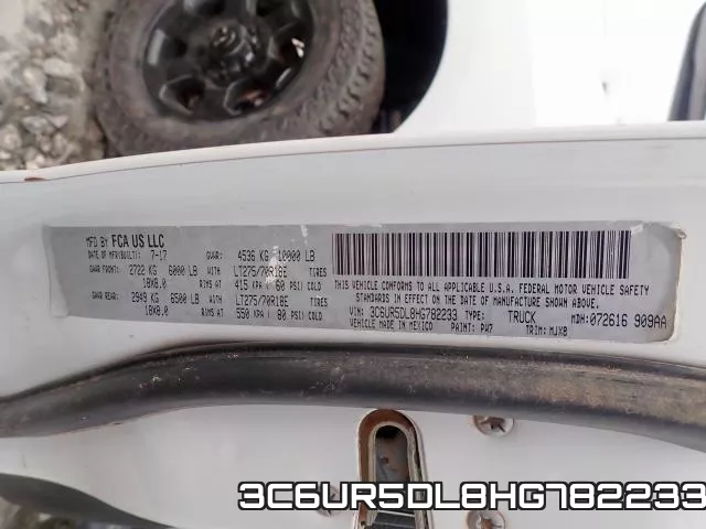 3C6UR5DL8HG782233_10.webp
