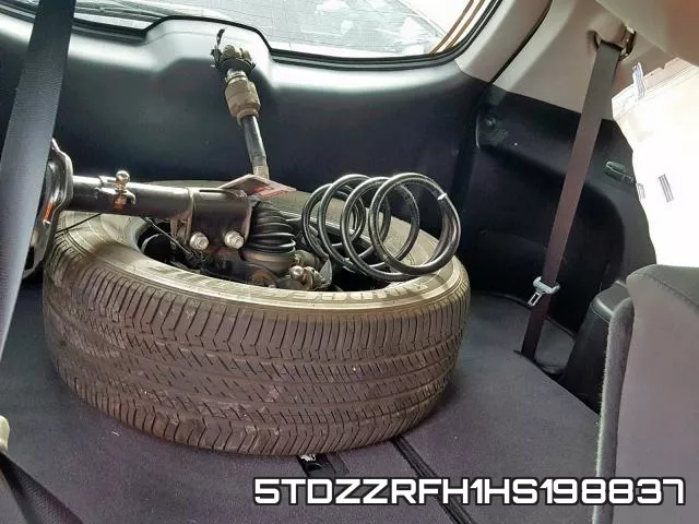 5TDZZRFH1HS198837_9.webp