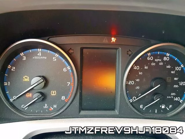 JTMZFREV9HJ718084_8.webp