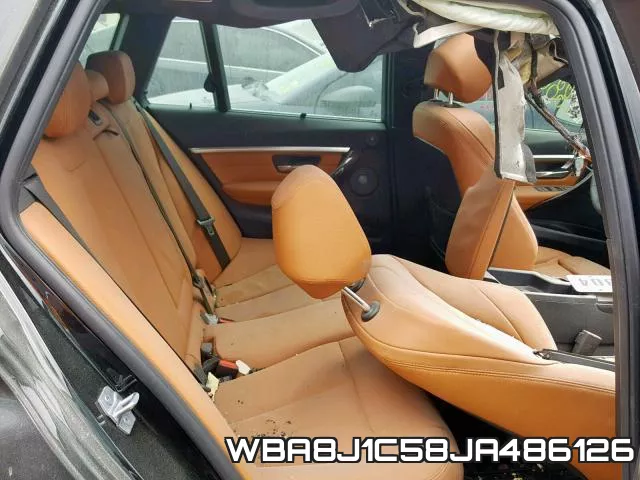 WBA8J1C58JA486126_6.webp