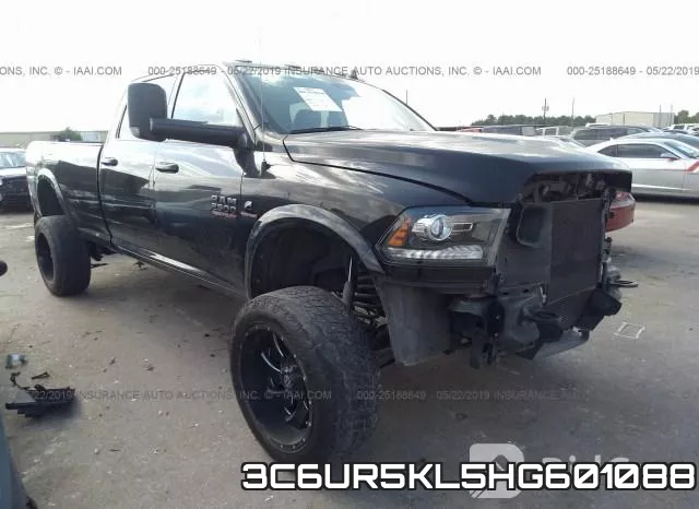 3C6UR5KL5HG601088_1.webp