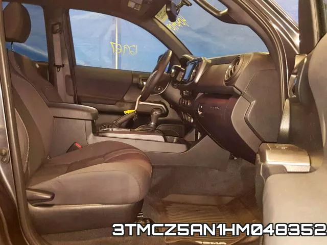 3TMCZ5AN1HM048352_5.webp