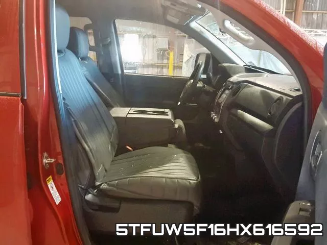 5TFUW5F16HX616592_5.webp