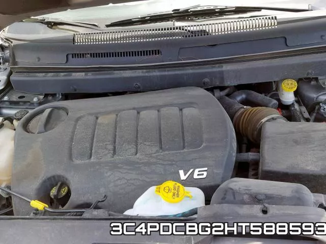 3C4PDCBG2HT588593_7.webp
