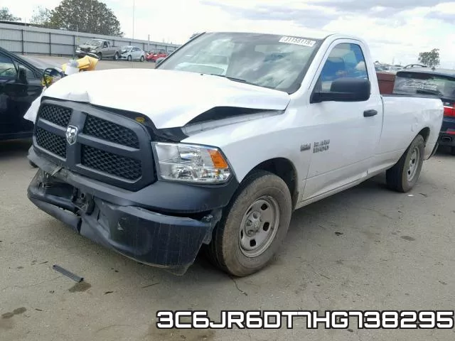 3C6JR6DT7HG738295_2.webp