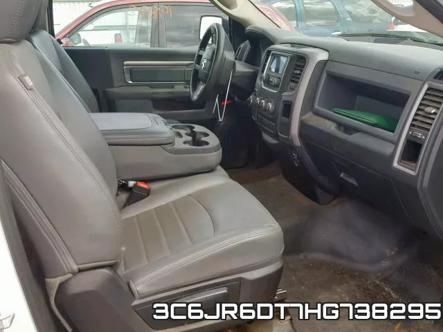 3C6JR6DT7HG738295_5.webp