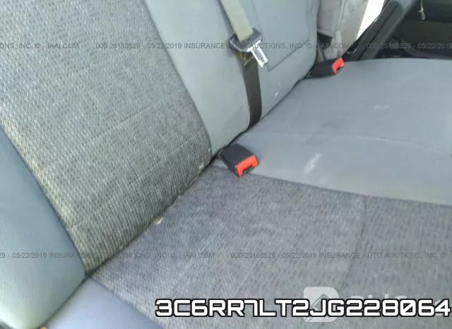 3C6RR7LT2JG228064_8.webp