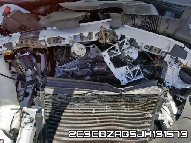 2C3CDZAG5JH131573_7.webp