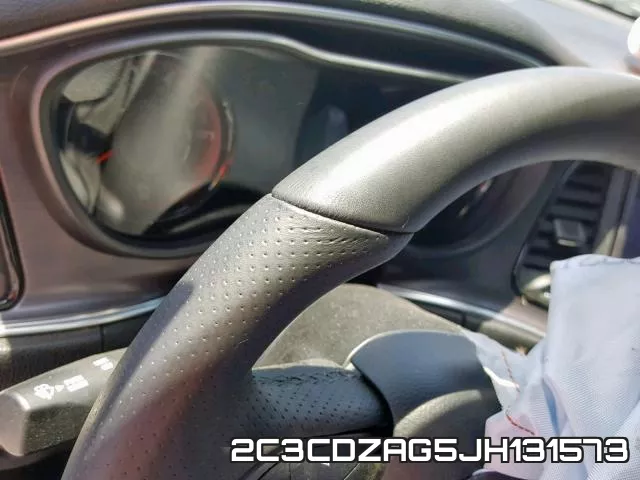 2C3CDZAG5JH131573